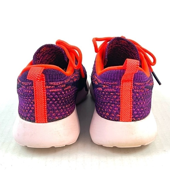 Nike Roshe One Flyknit Sneakers - Size 6 - Picture 5 of 8